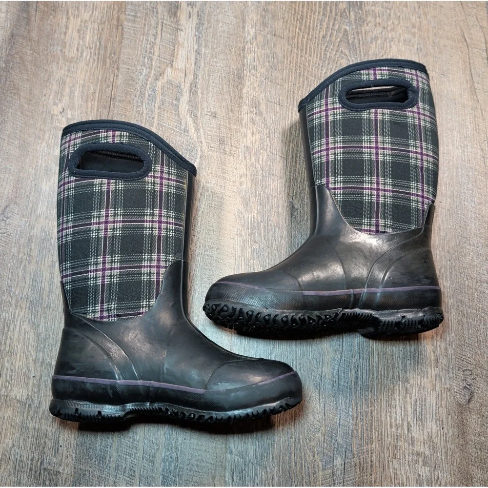 Bogs Kids Youth Size 1 Waterproof Insulated Rain Boots Black Plaid Boys Girls